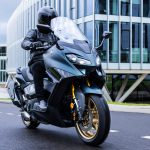 YAMAHA TMAX 2022