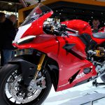 ducati panigale v2s 2025