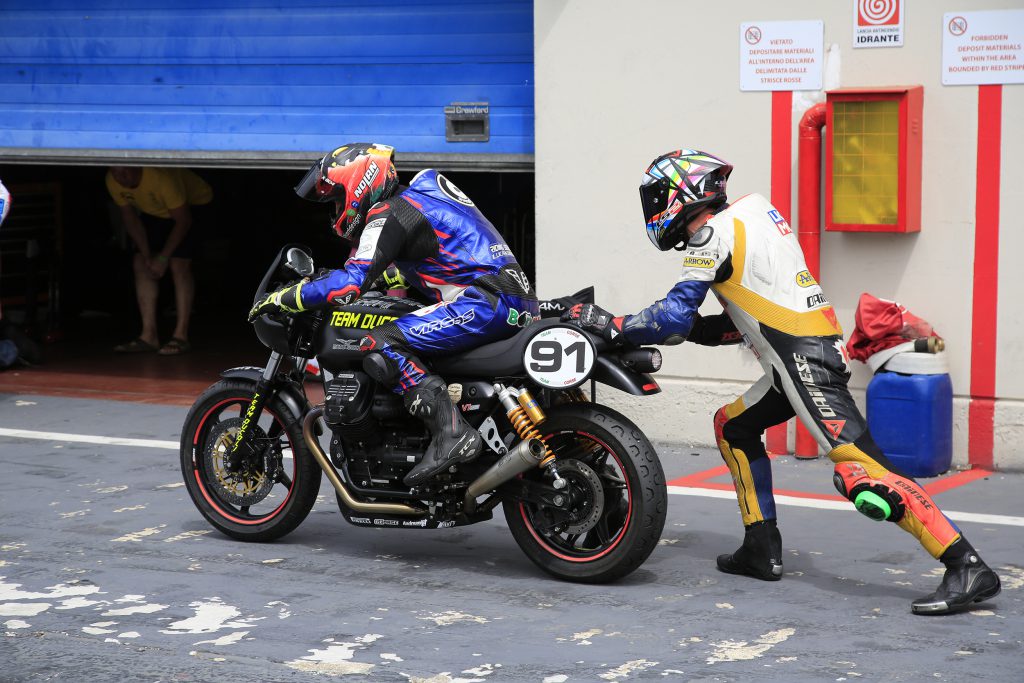 Trofeo Moto Guzzi Fast Endurance 2025