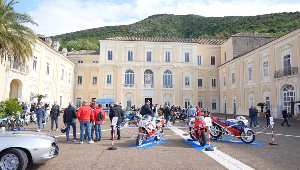 moto epoca aquile su due ruote sulle strade della seta