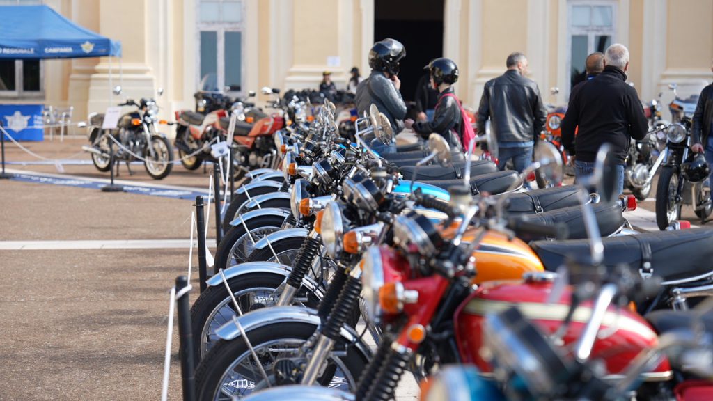 moto epoca aquile su due ruote sulle strade della seta