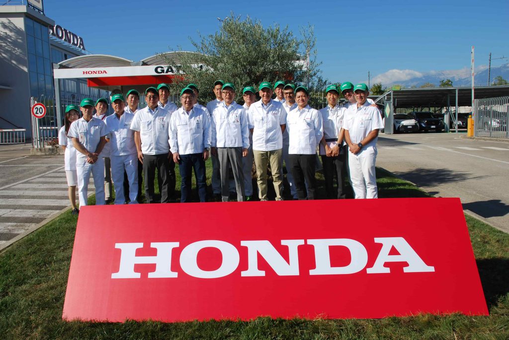 Honda Toshihiro Mibe visita Atessa