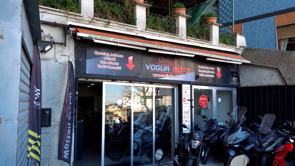 wottan motor st s 300 voglia di moto napoli