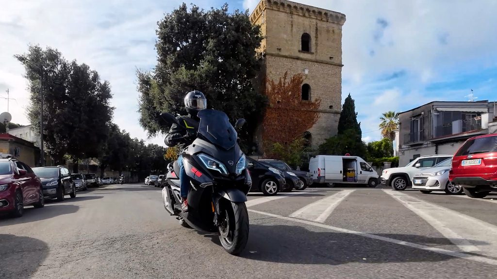 wottan motor st s 300 voglia di moto napoli