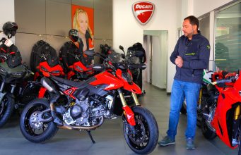 Ducati Hypermotard V2 in anteprima HYPERMOTARD V2 DUCATI CASERTA