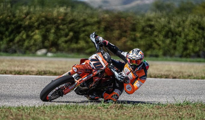 Supermoto: Emanuele Esposito vince il titolo S4 Pro nel Centro Sud