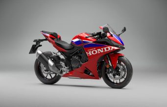 Debutta la CBR500R FOUR e si evolve la CBR600RR